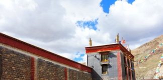 Ghé tham quan tu viện Sakya - nơi lưu giữ kho báu Phật giáo Tây Tạng